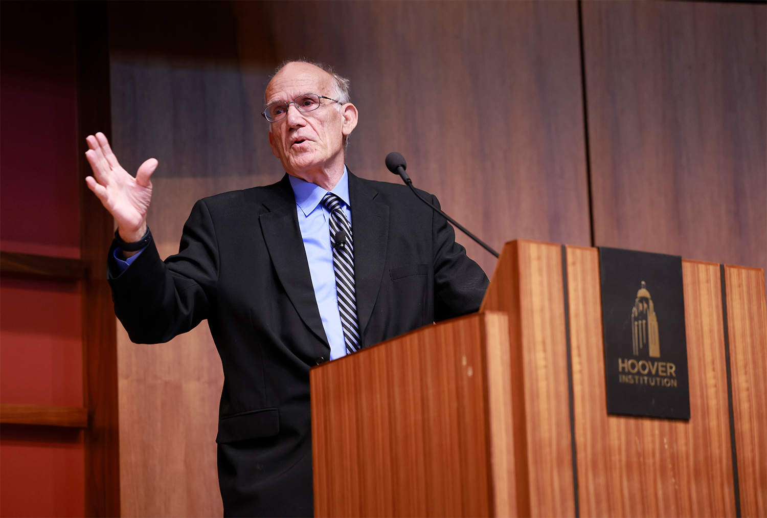 Victor Davis Hanson 