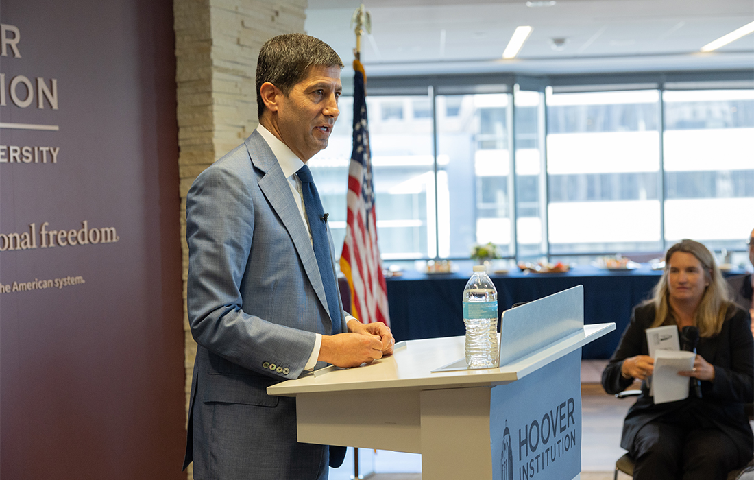 Distinguished Visiting Fellow Kevin Warsh speaks at the Hoover Institution’s Washington, DC, office on April 18, 2024.