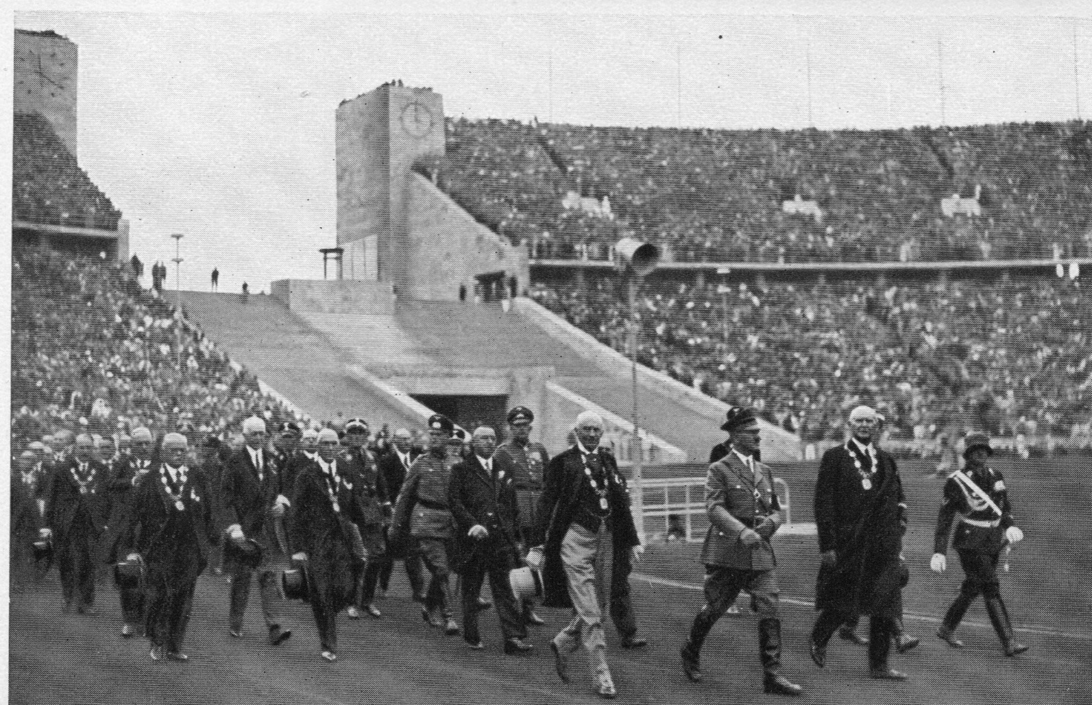 Social justice committee discusses 1936 uniforms