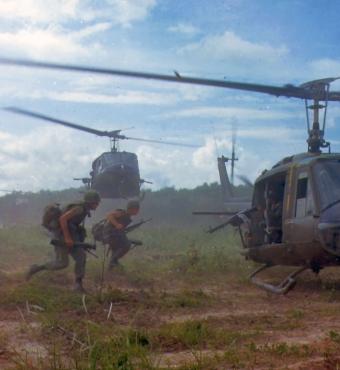 uh d helicopters in vietnam  image