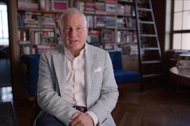 photograph of Stephen Kotkin speaking