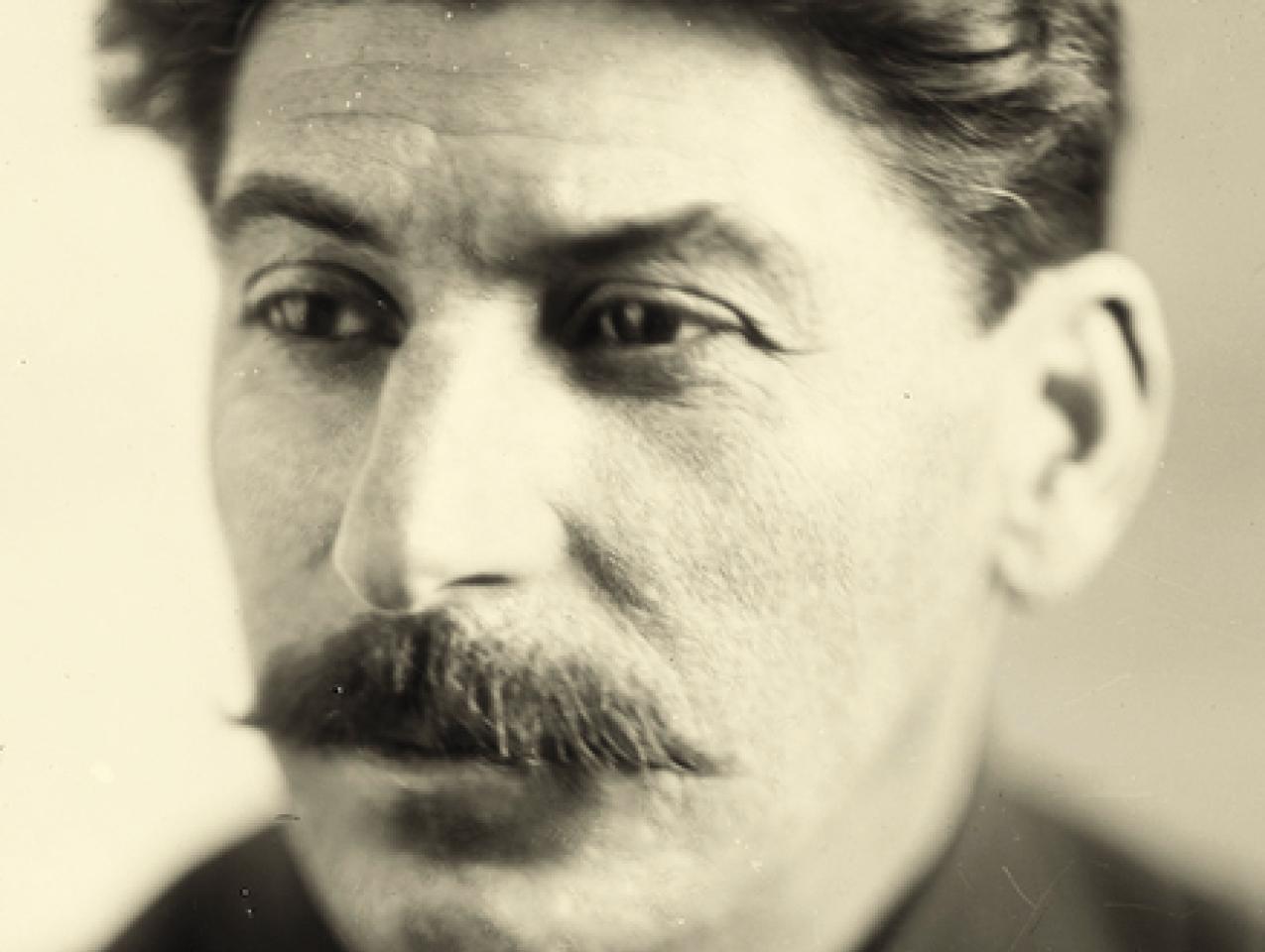 Stalin: Volume I: Paradoxes of Power, 1878-1928 | Hoover 